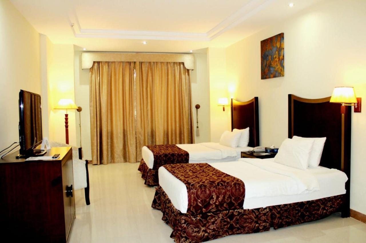 Tourist Hotel Ντόχα Εξωτερικό φωτογραφία