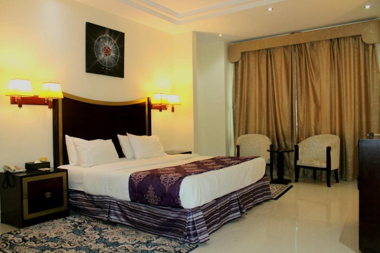 Tourist Hotel Ντόχα Εξωτερικό φωτογραφία